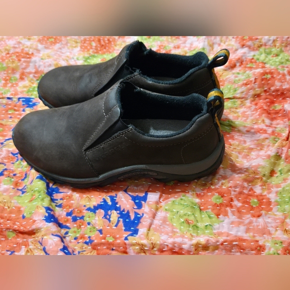 Like New Merrell Womens Size 7 Jungle Moc Nubuck Brown - Picture 3 of 12